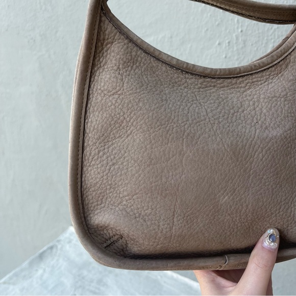 Vintage Coach Nubuc Ergo Mini Zip Sand Shoulder Bag 4396 - Picture 3 of 15
